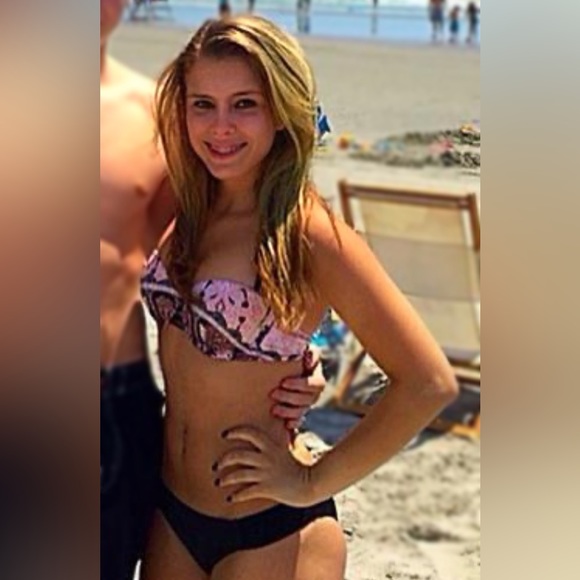 Victoria's Secret Strapless Beach Bandeau Bikini Top - Picture 1 of 6